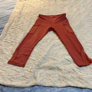 New Without Tag layer8  Athletic  Terra cotta Color Side Pockets Leggings Size S